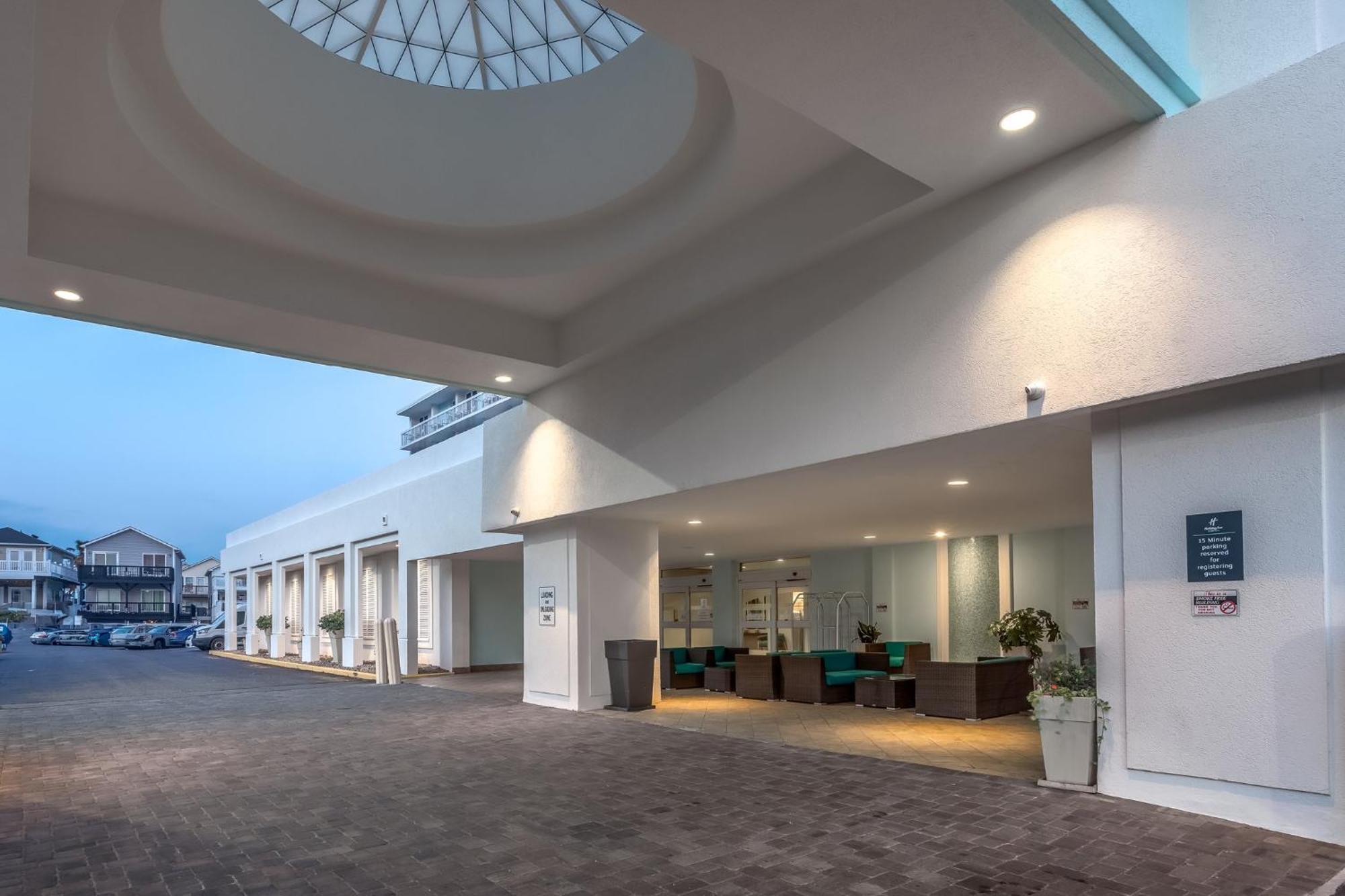 Holiday Inn Resort Oceanfront At Surfside Beach By Ihg Екстериор снимка