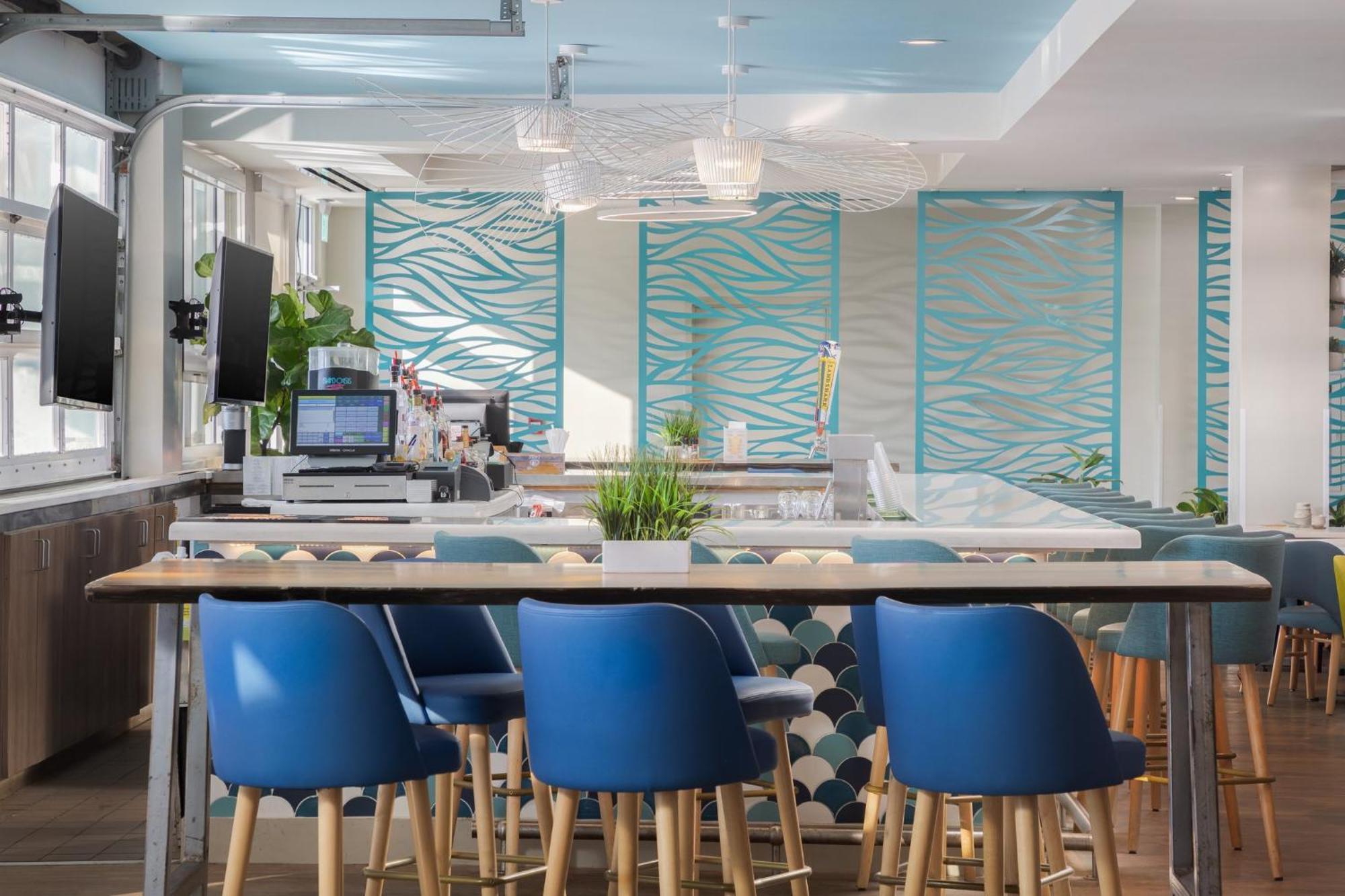 Holiday Inn Resort Oceanfront At Surfside Beach By Ihg Екстериор снимка