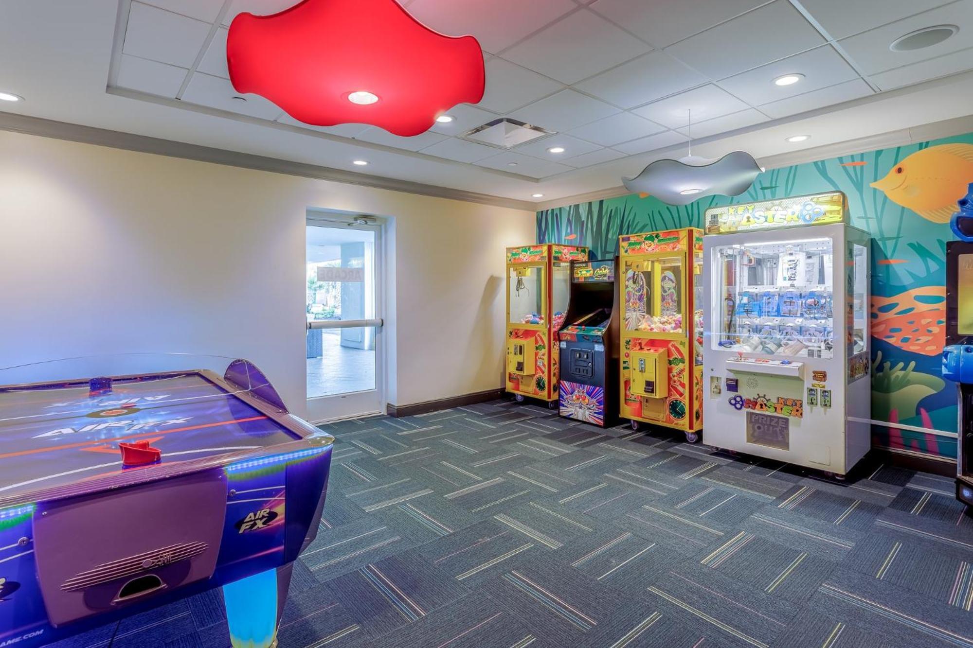 Holiday Inn Resort Oceanfront At Surfside Beach By Ihg Екстериор снимка