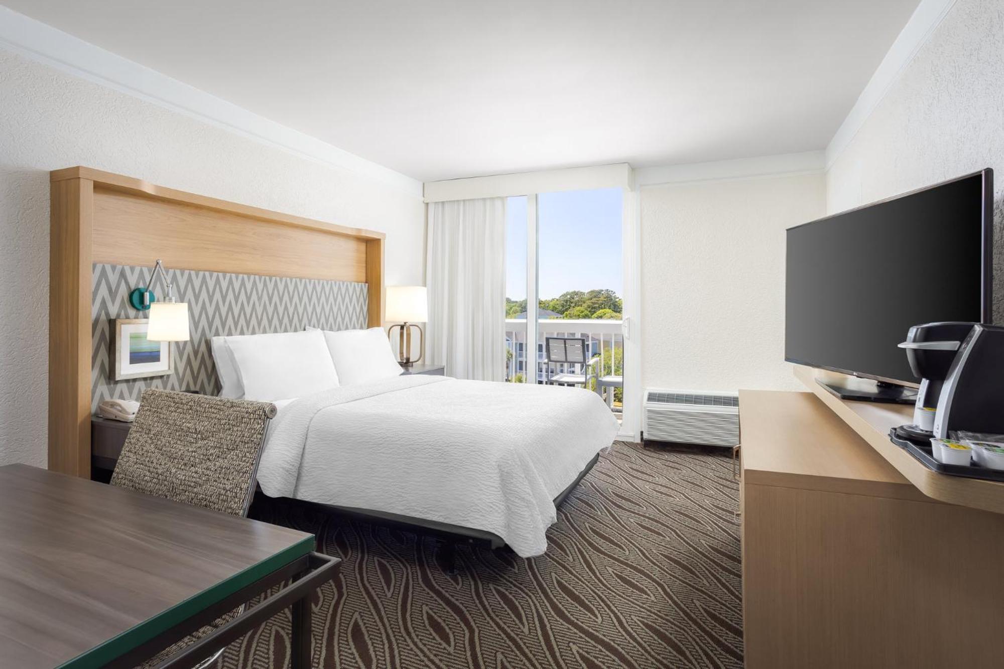 Holiday Inn Resort Oceanfront At Surfside Beach By Ihg Екстериор снимка